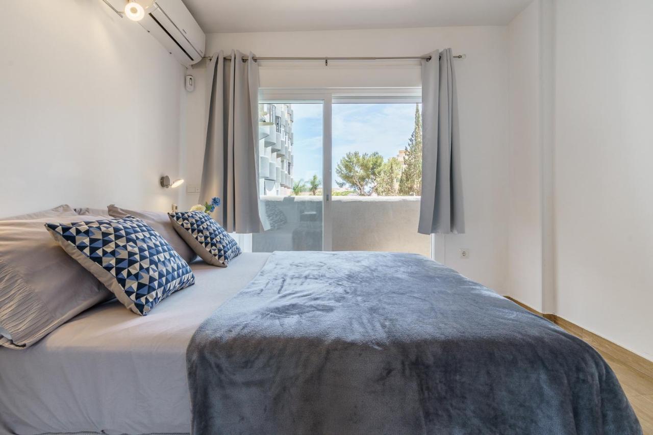 Malagasuite Comfort Home And Pool Торемолинос Екстериор снимка