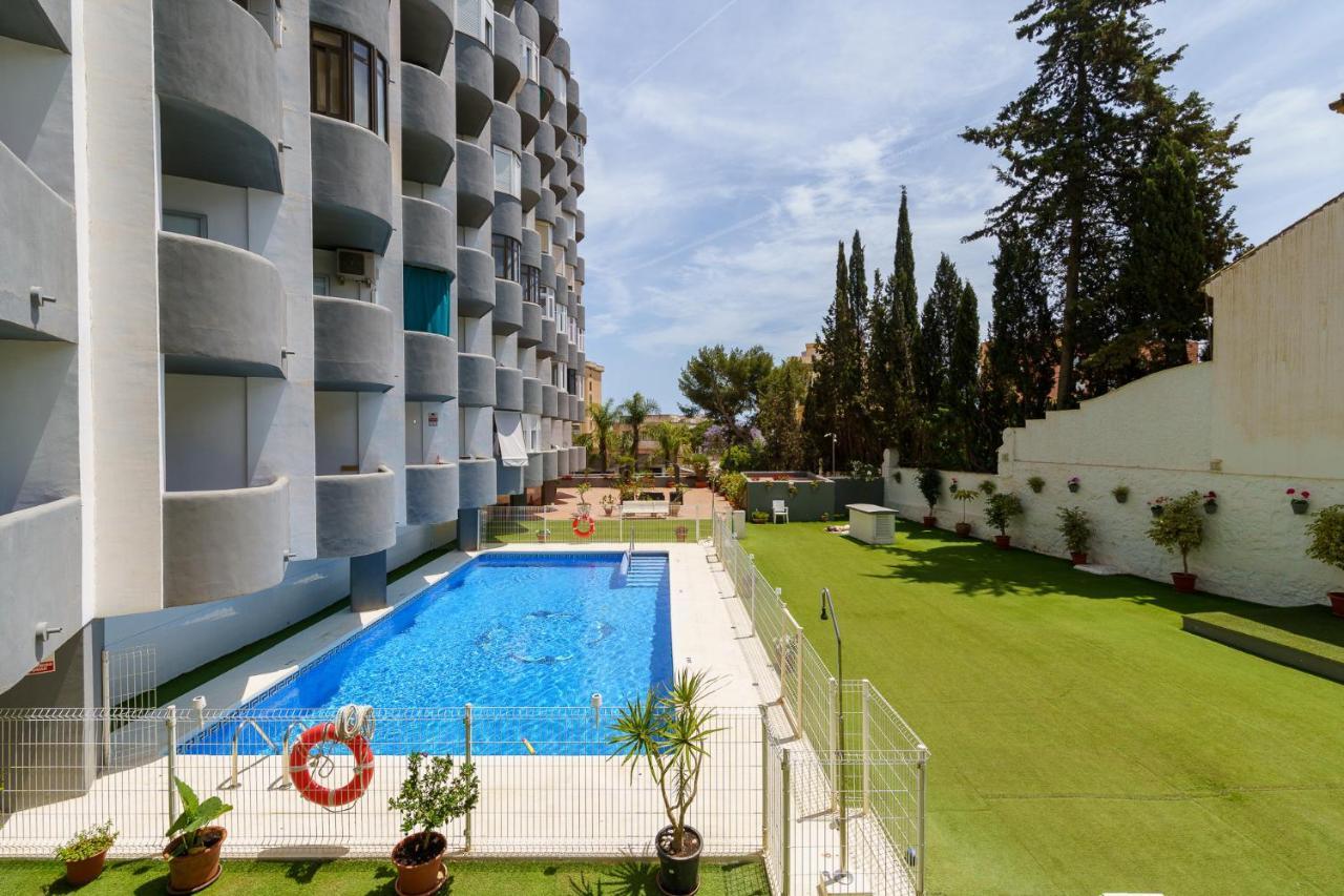 Malagasuite Comfort Home And Pool Торемолинос Екстериор снимка